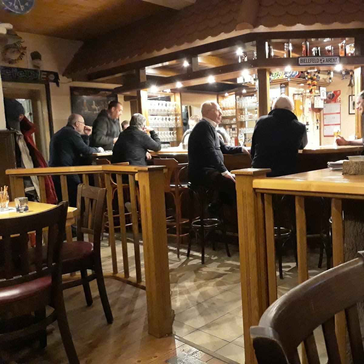 Restaurant "Bierlokal Friedenseiche" in Lage