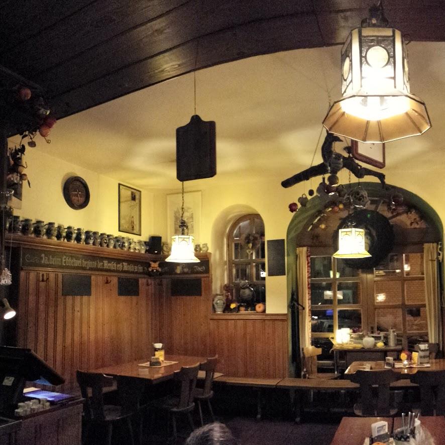 Restaurant "Ebbelwei-Schänke" in Maintal