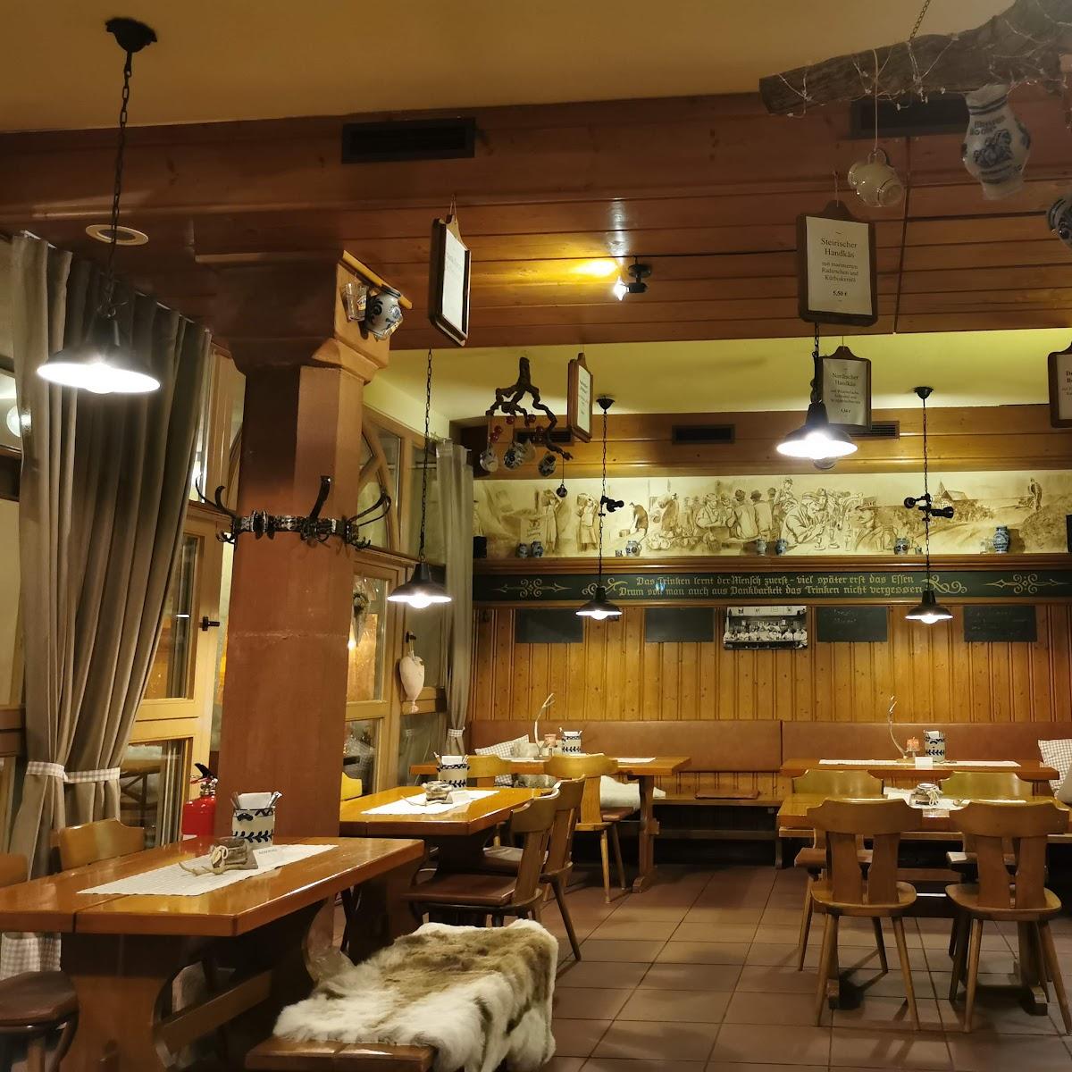 Restaurant "Ebbelwei-Schänke" in Maintal