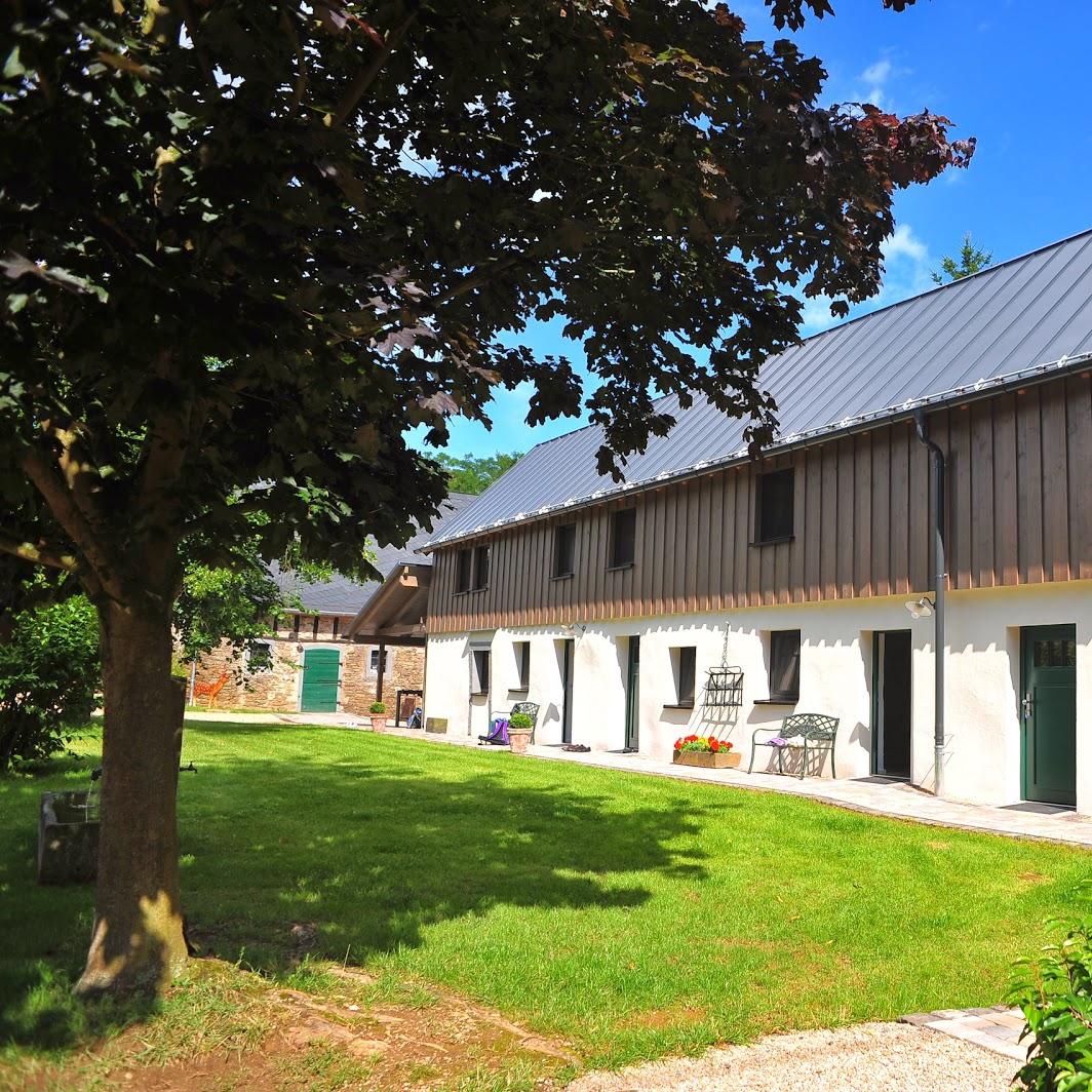 Restaurant "Hof Liebeneck" in Osterspai