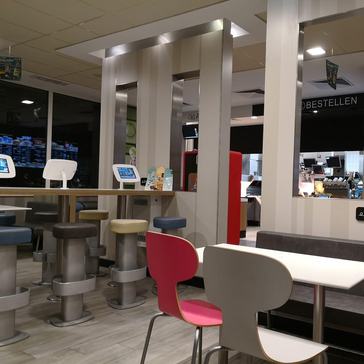 Restaurant "McDonald