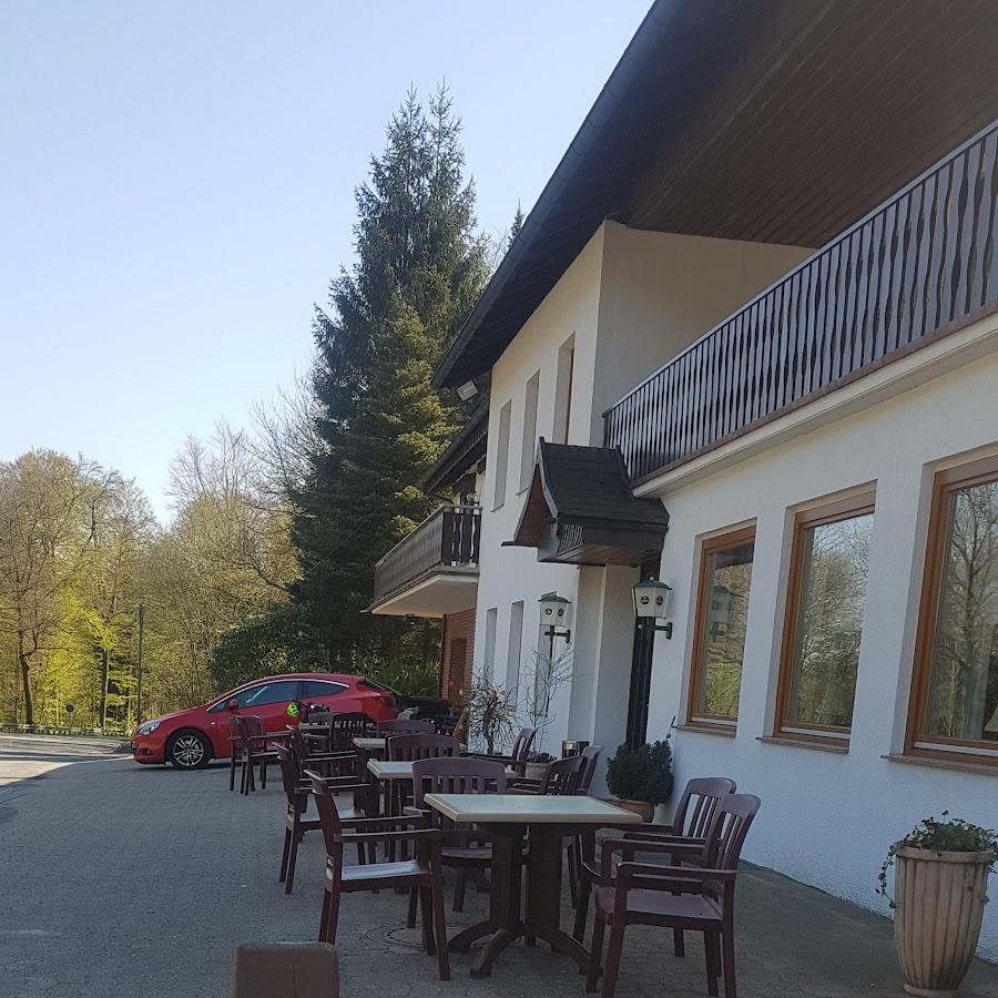 Restaurant "Roter Fuchs" in Grünenplan