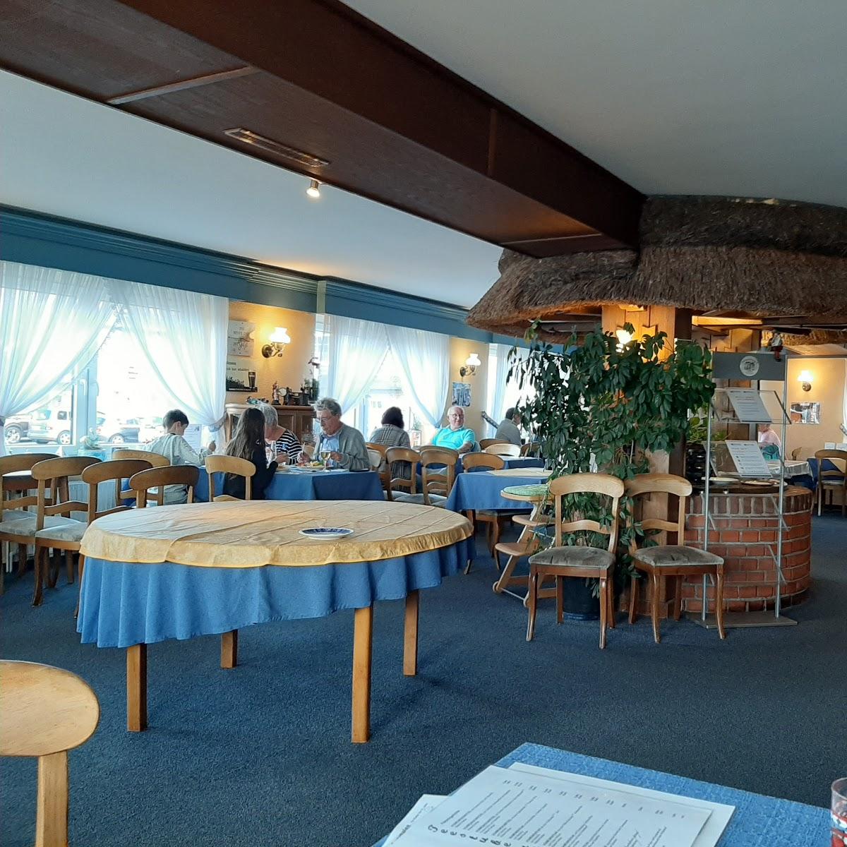 Restaurant "Teestube am Seedeich & Harlekin-Pub" in Neuharlingersiel