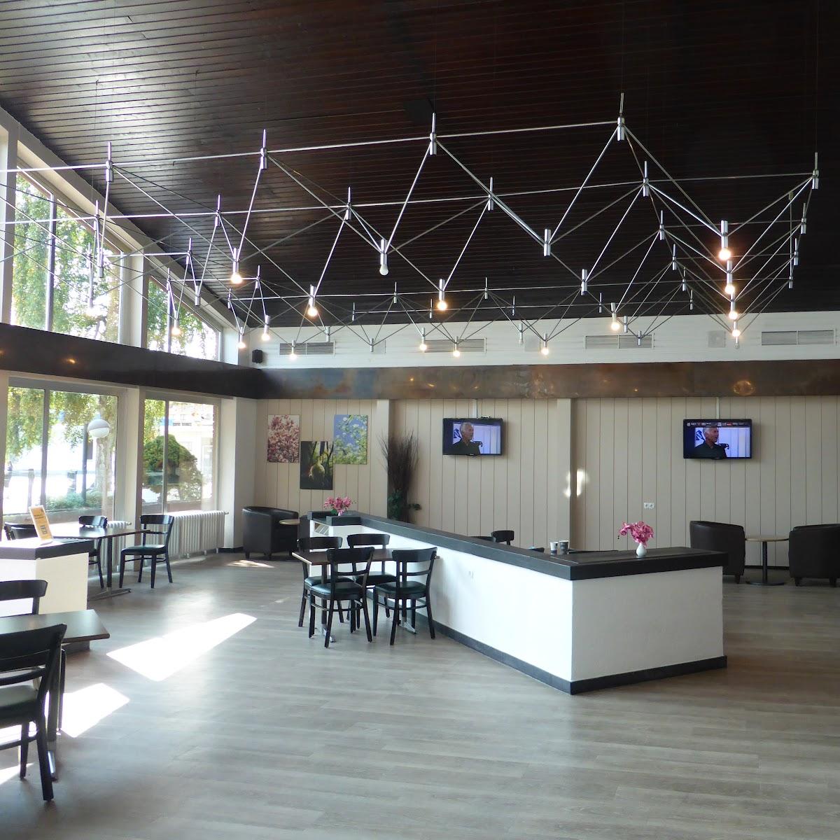 Restaurant "Serways Raststätte  Ost" in Bad Camberg