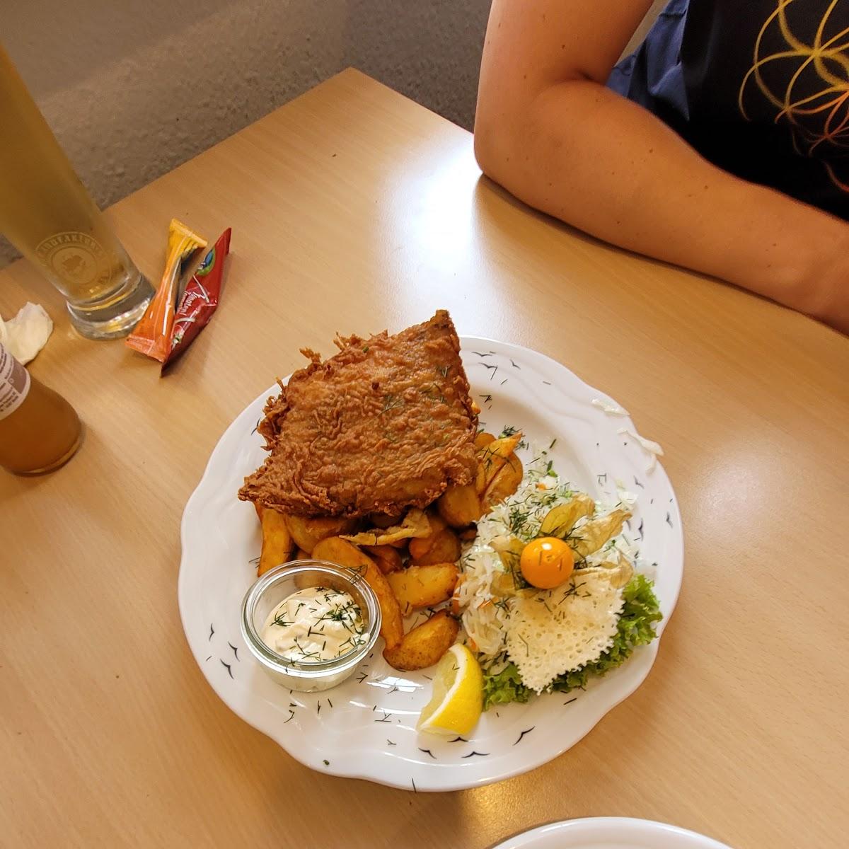 Restaurant "Fischhus  GmbH" in Wustrow