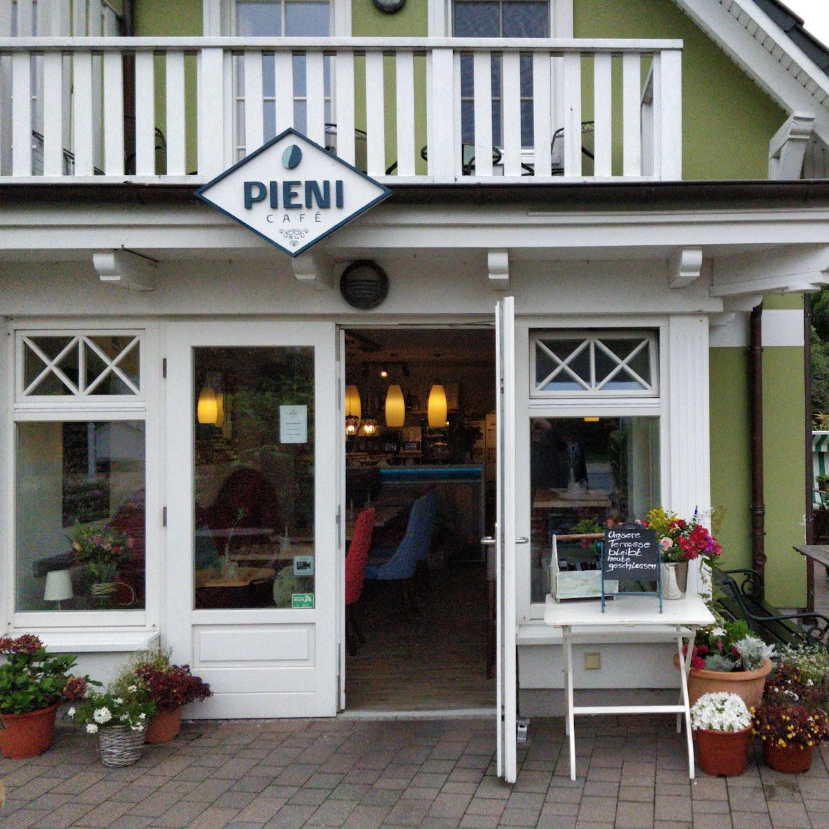 Restaurant "Café Pieni" in Ahrenshoop