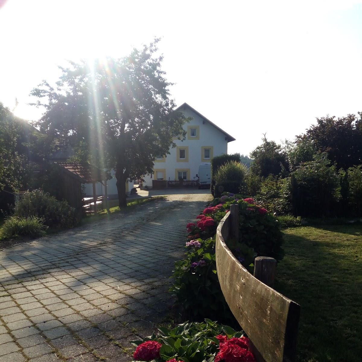 Restaurant "Ferienhof Kreipl Erna und Karl Kreipl" in Neukirchen vorm Wald