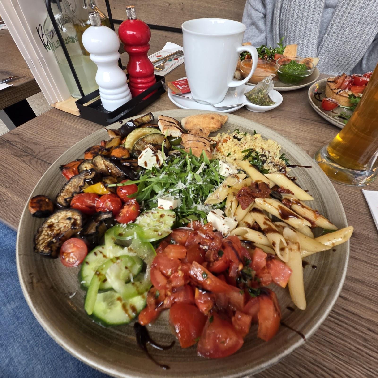 Restaurant "Ciao Bella  Marktplatz Center" in Neubrandenburg