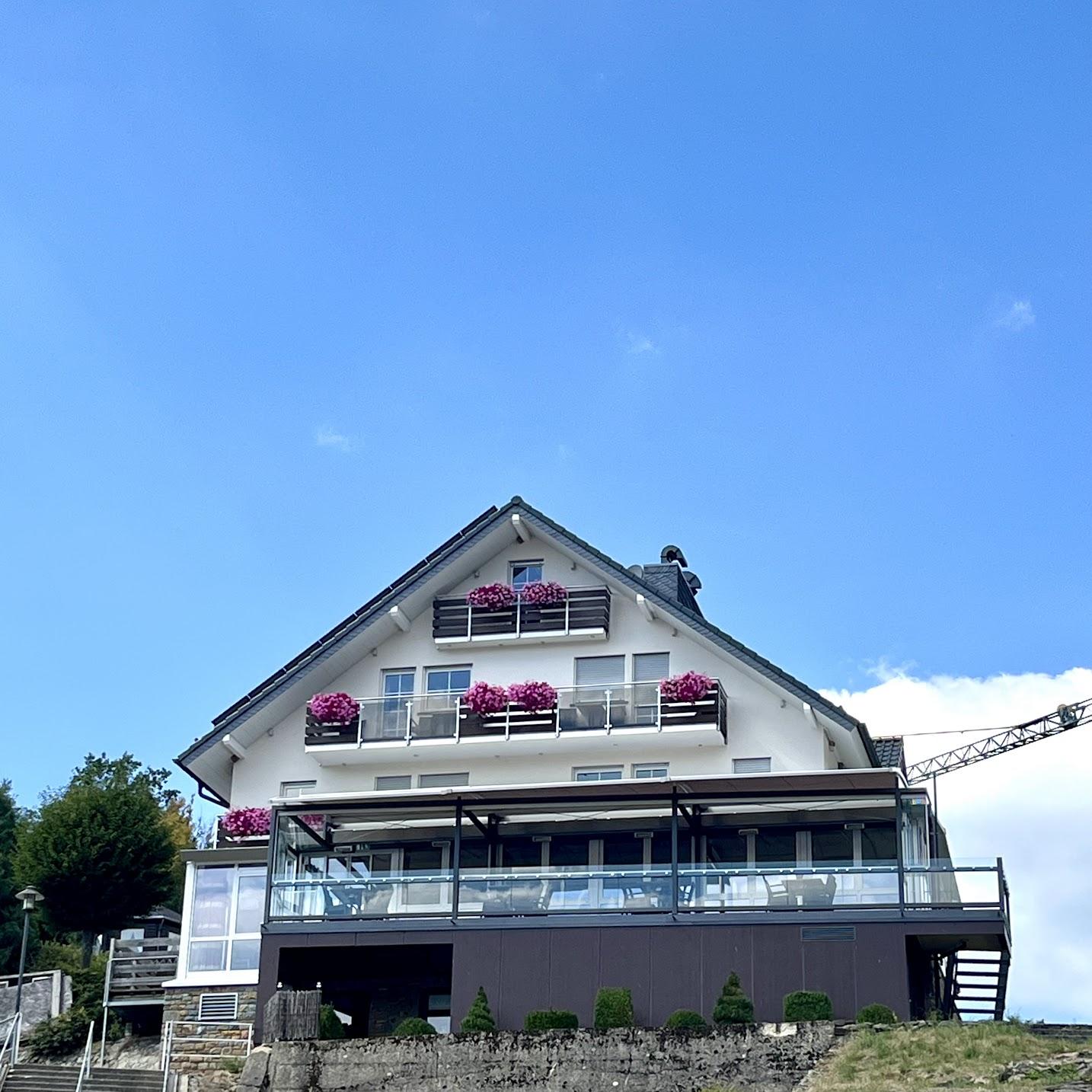 Restaurant "Garni Hotel Henn-Rurberg am Rursee" in Simmerath