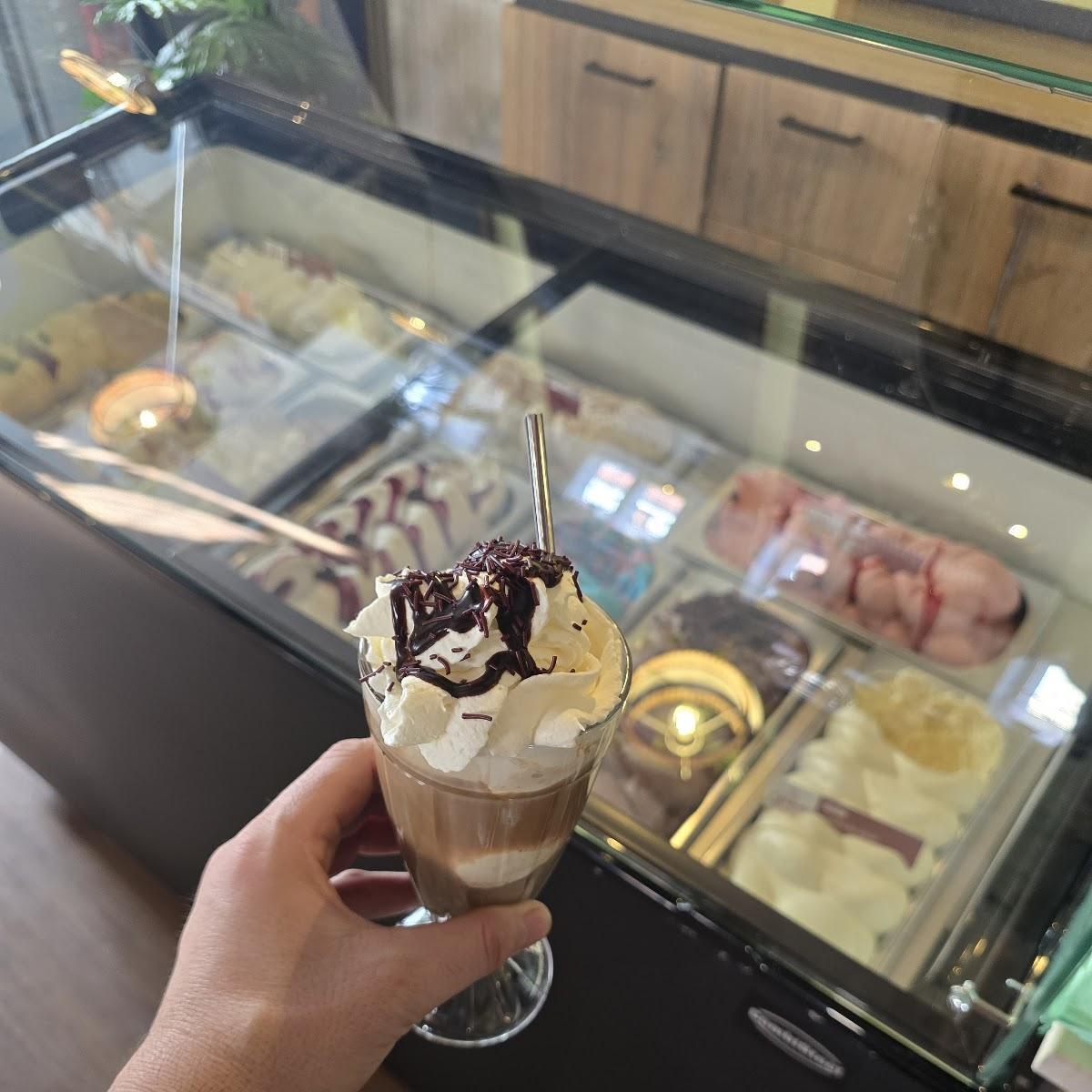 Restaurant "The Hills Bar & Restaurant" in Nandlstadt