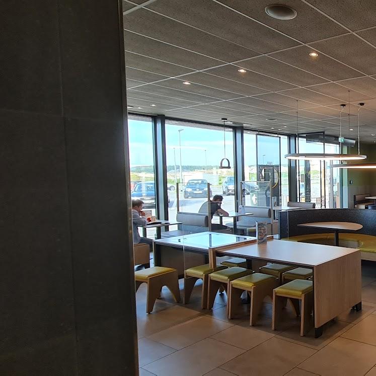 Restaurant "McDonald