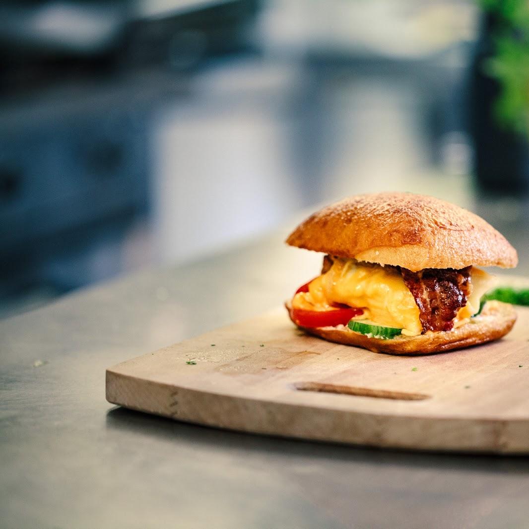 Restaurant "Robiss - Foodtruck & Catering" in Dettingen an der Erms