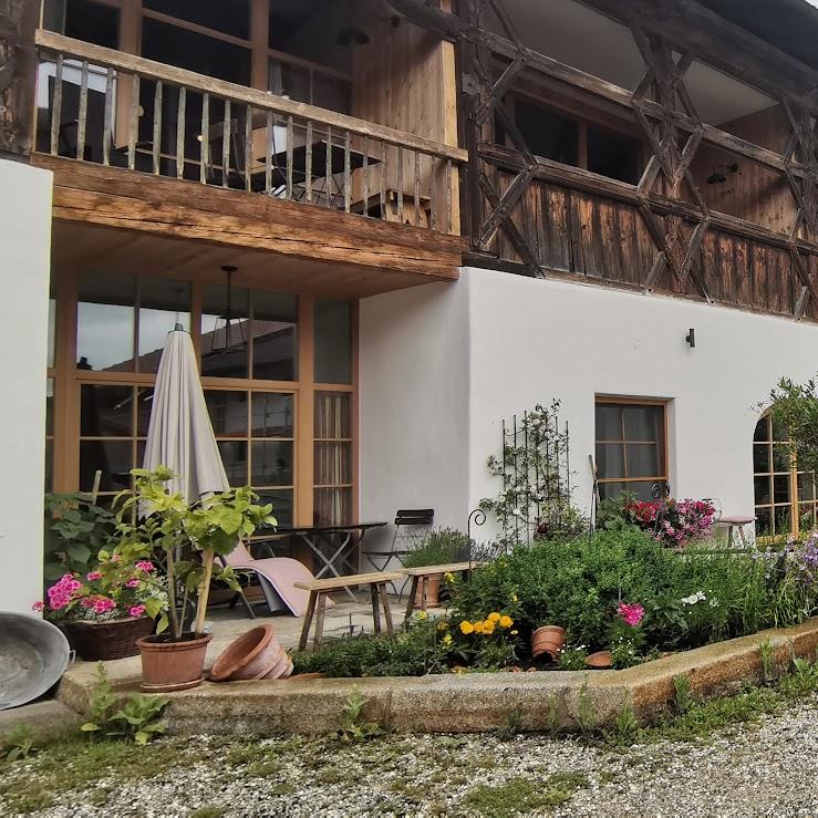 Restaurant "Köllhof" in Höslwang