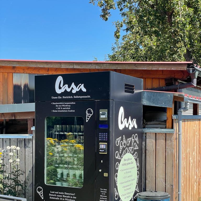 Restaurant "Das Casa Eisautomat" in Kürnach