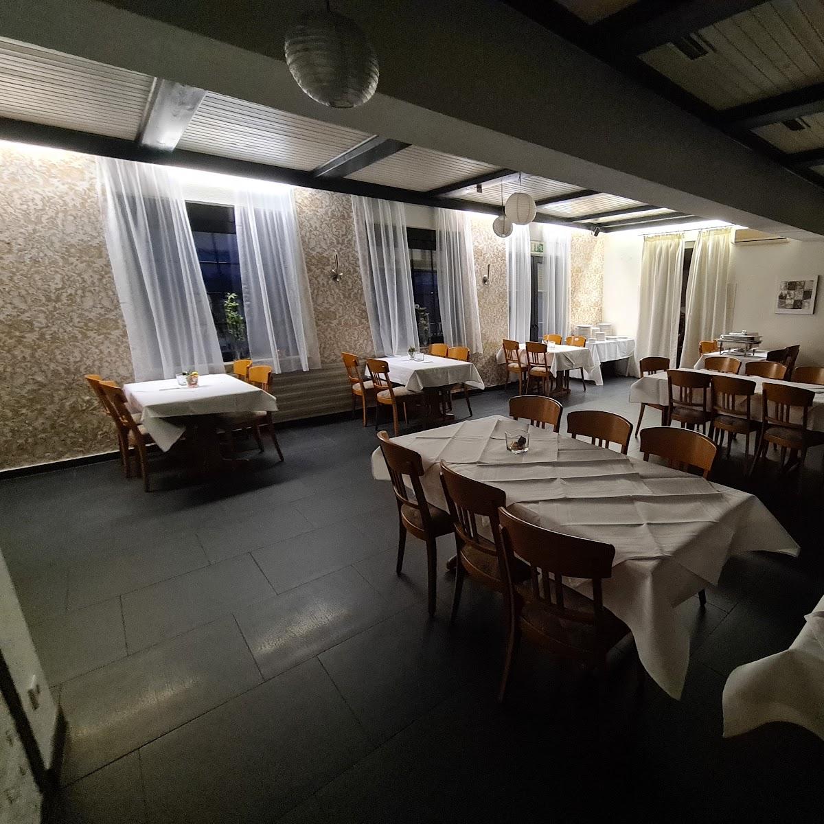 Restaurant "Restaurant Schönefeld" in Oberhausen