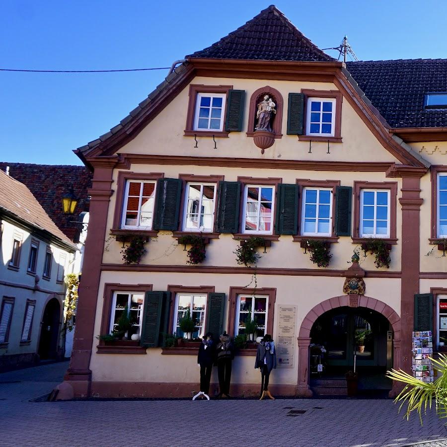 Restaurant "Kirchstübel Weinstube" in Sankt Martin