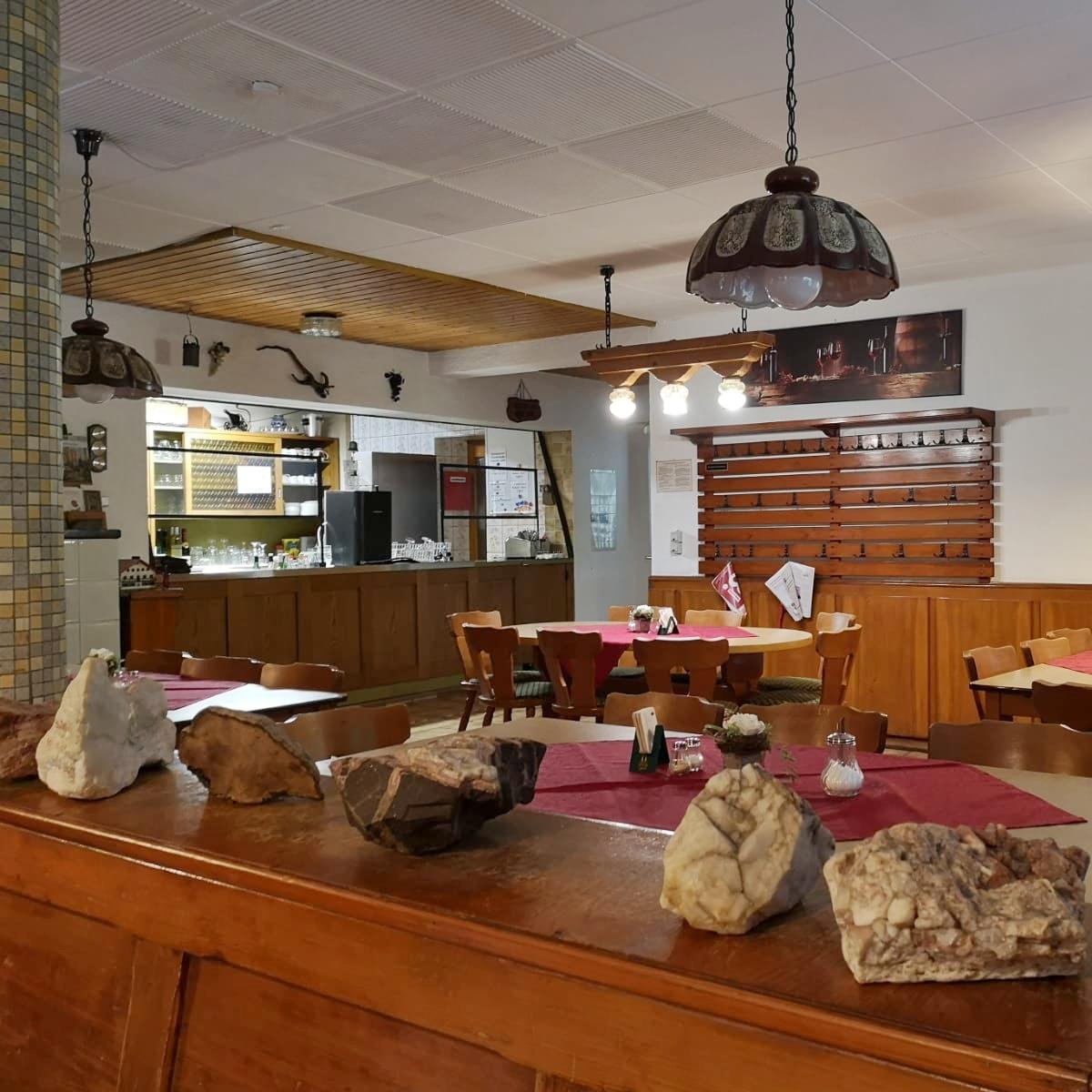 Restaurant "Naturfreundehaus Heidenbrunnental" in Neustadt an der Weinstraße