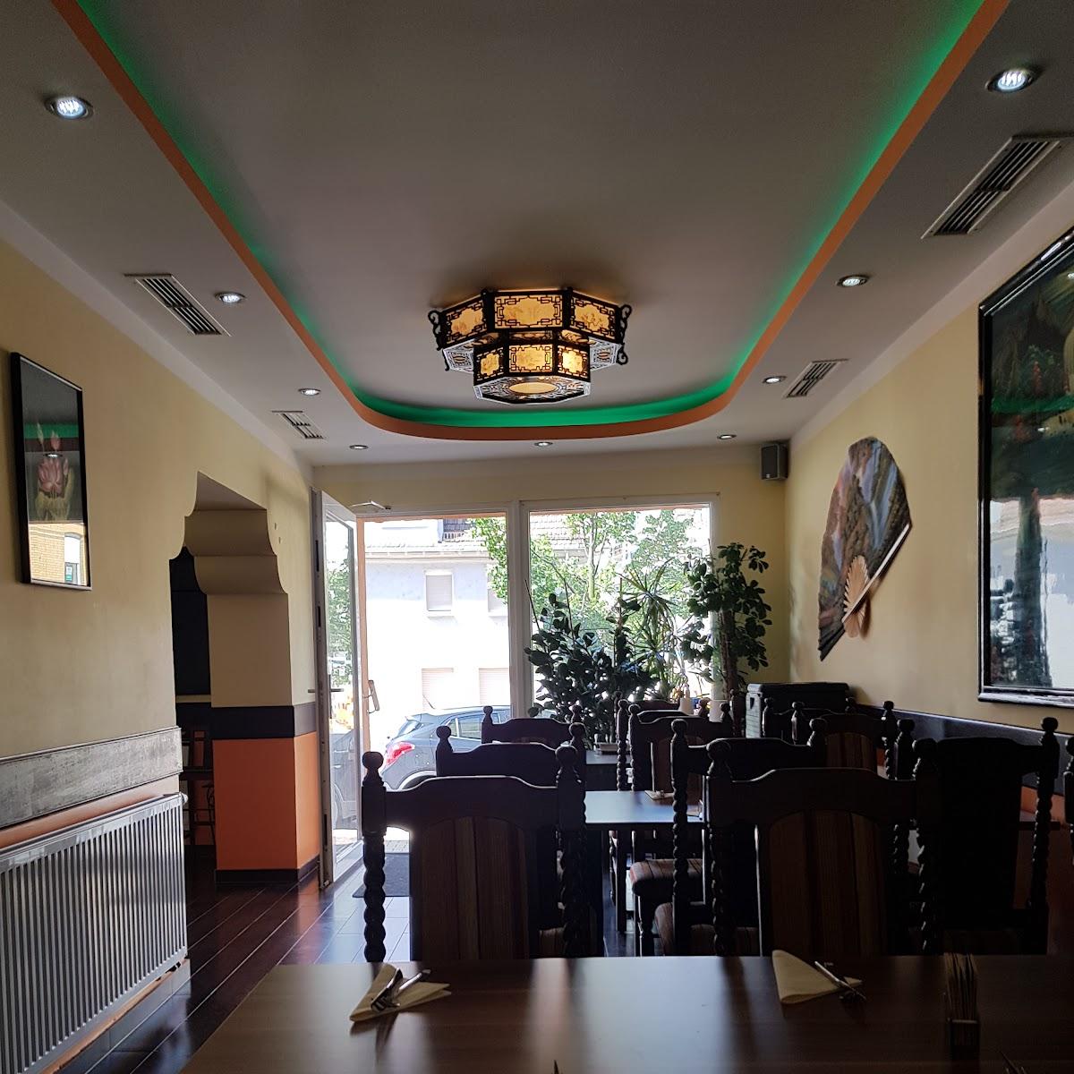 Restaurant "Binh