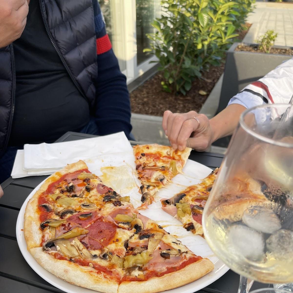 Restaurant "Bistro Cantinella" in Passau