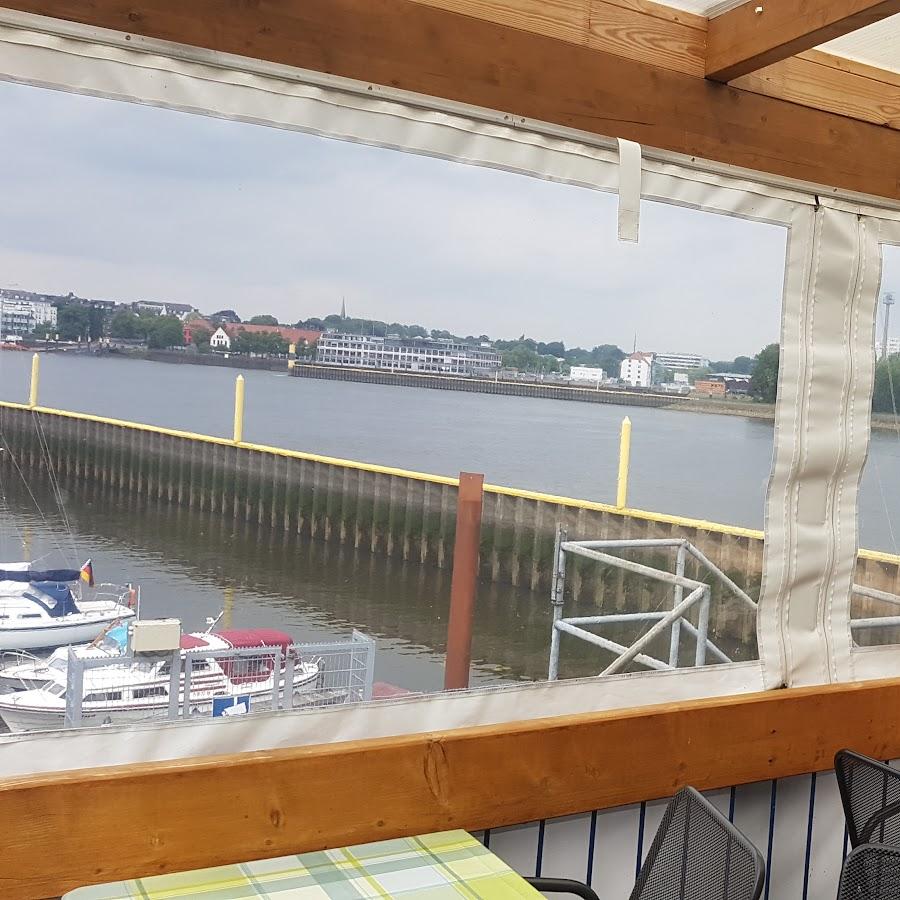 Restaurant "Weser Yacht Club" in Lemwerder