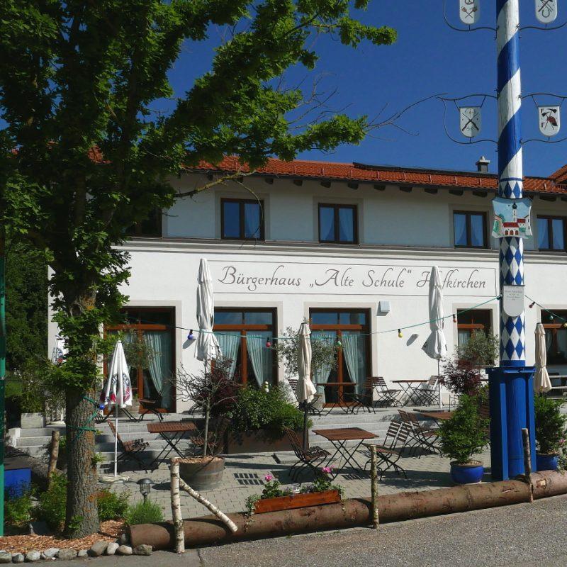 Restaurant "Bürgerhaus  Alte Schule  Hofkirchen" in Taufkirchen (Vils)