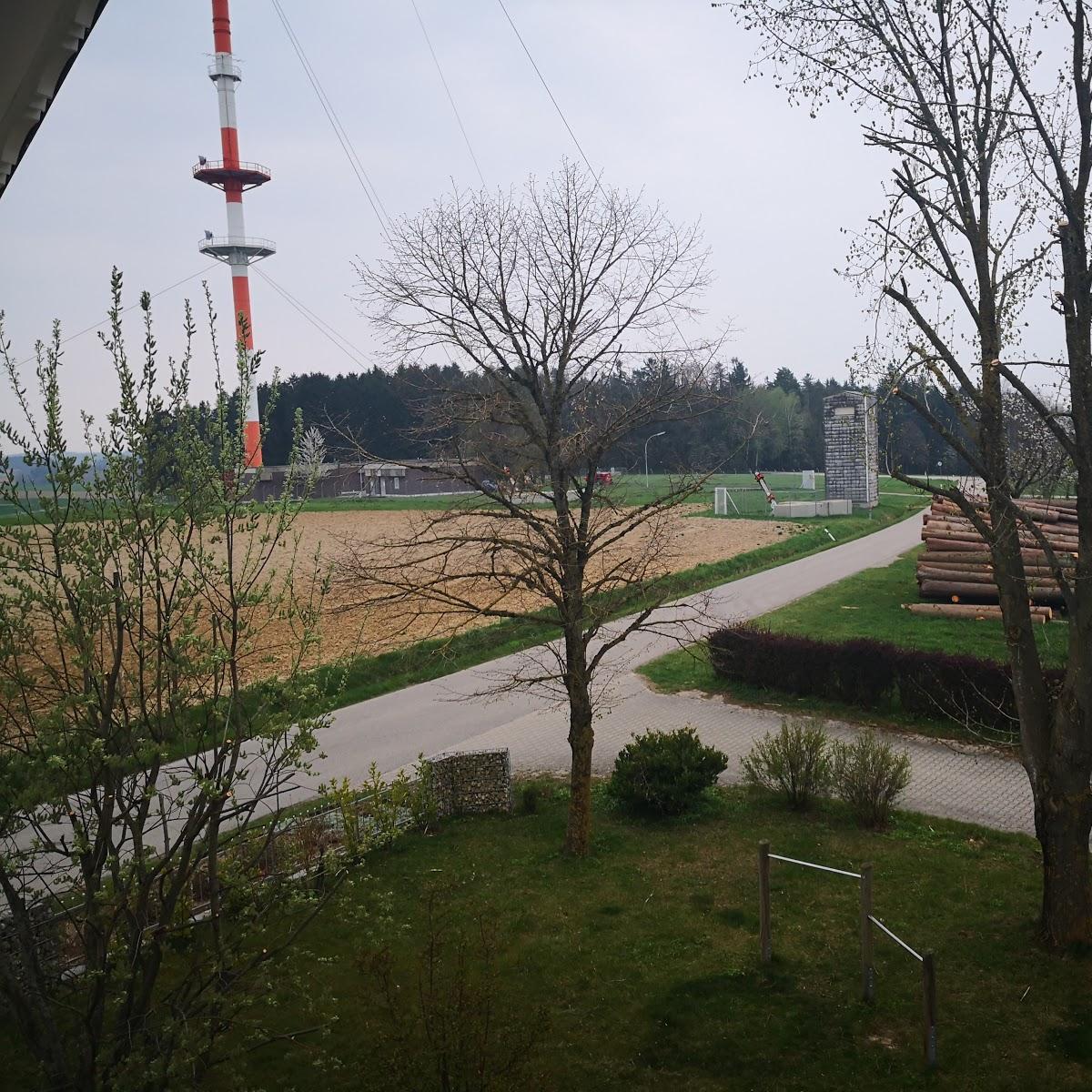 Restaurant "Gasthof Hasenberger-Eder" in Postmünster