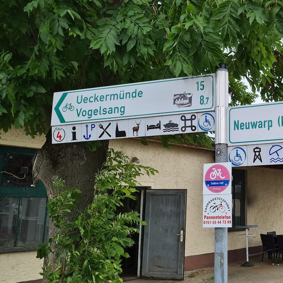 Restaurant "Gregors Fischcontainer" in Altwarp