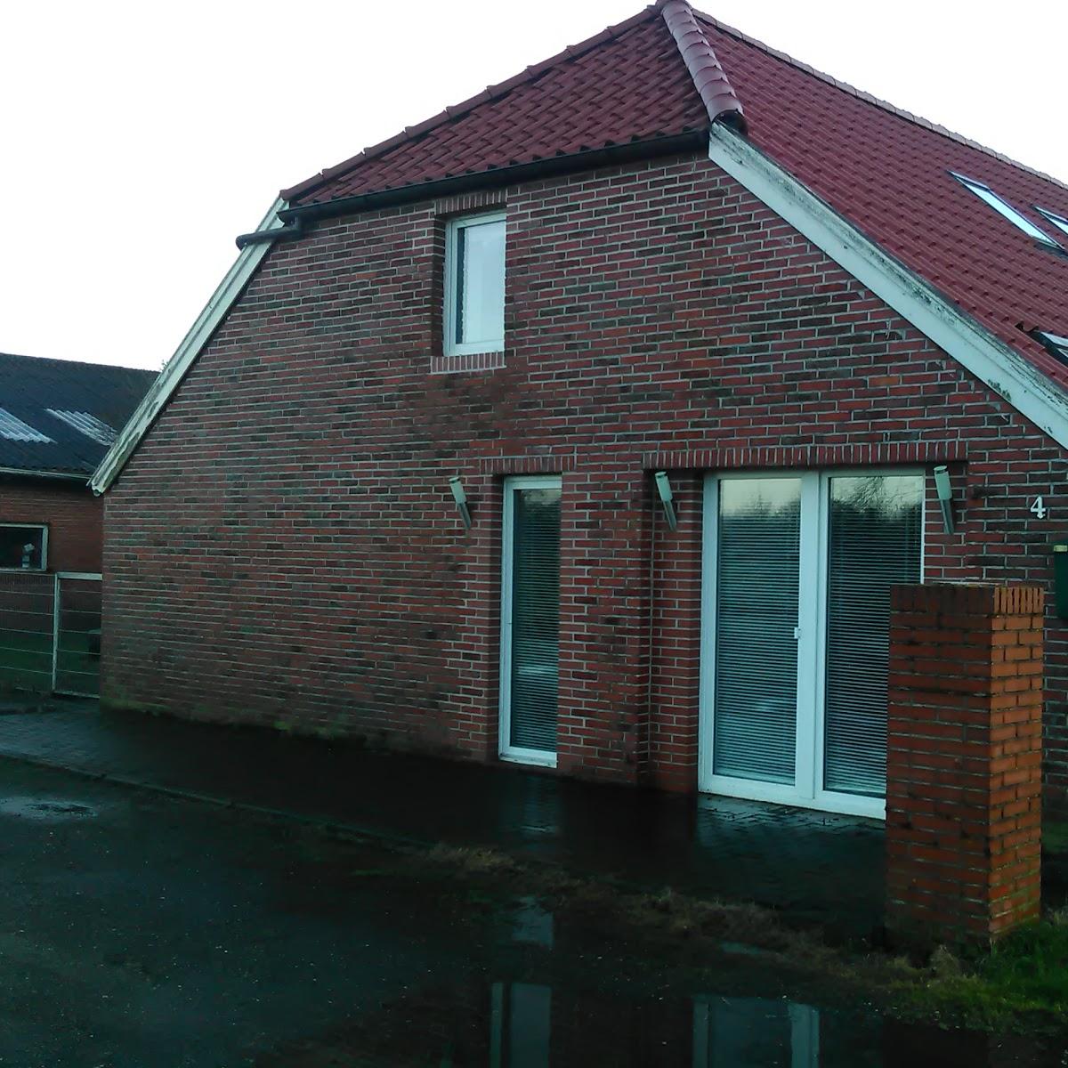 Restaurant "Kniepwiekerhof" in Neukamperfehn