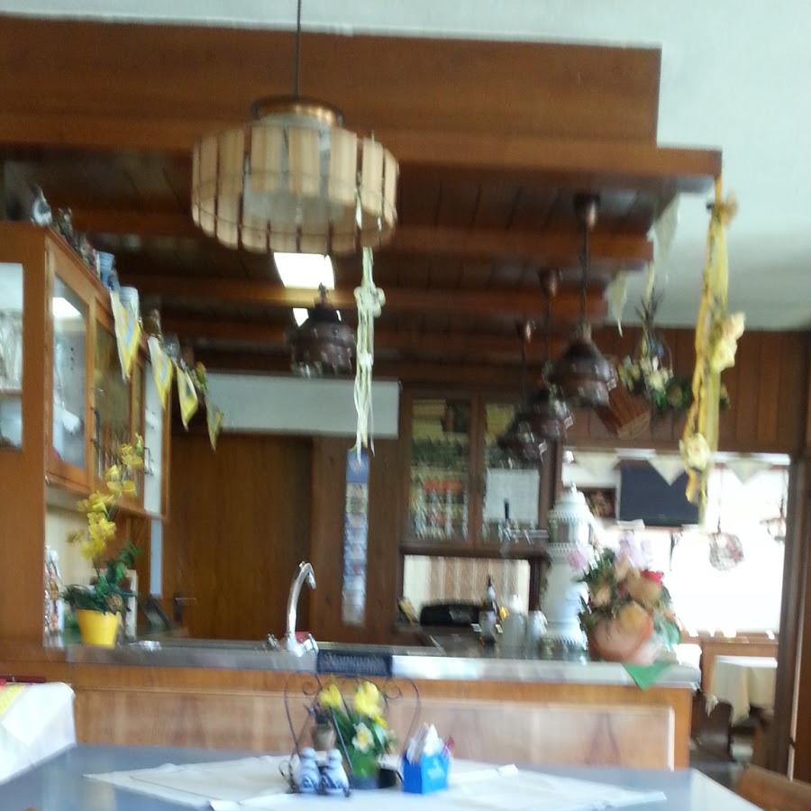 Restaurant "Gasthof zu Rose" in Geiselwind