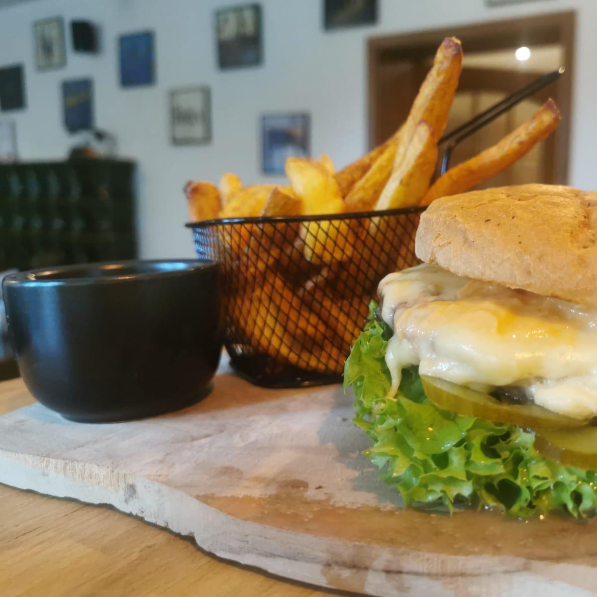 Restaurant "Gasthaus am Waldrand" in Holzminden