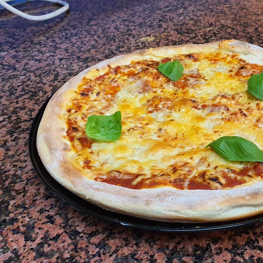 Restaurant "TOY TOY PIZZA" in Bad Königshofen im Grabfeld