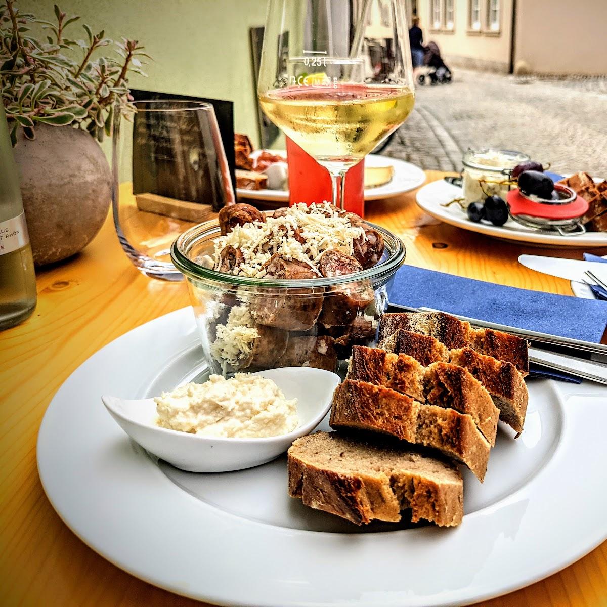 Restaurant "Bistro & Wein" in Iphofen