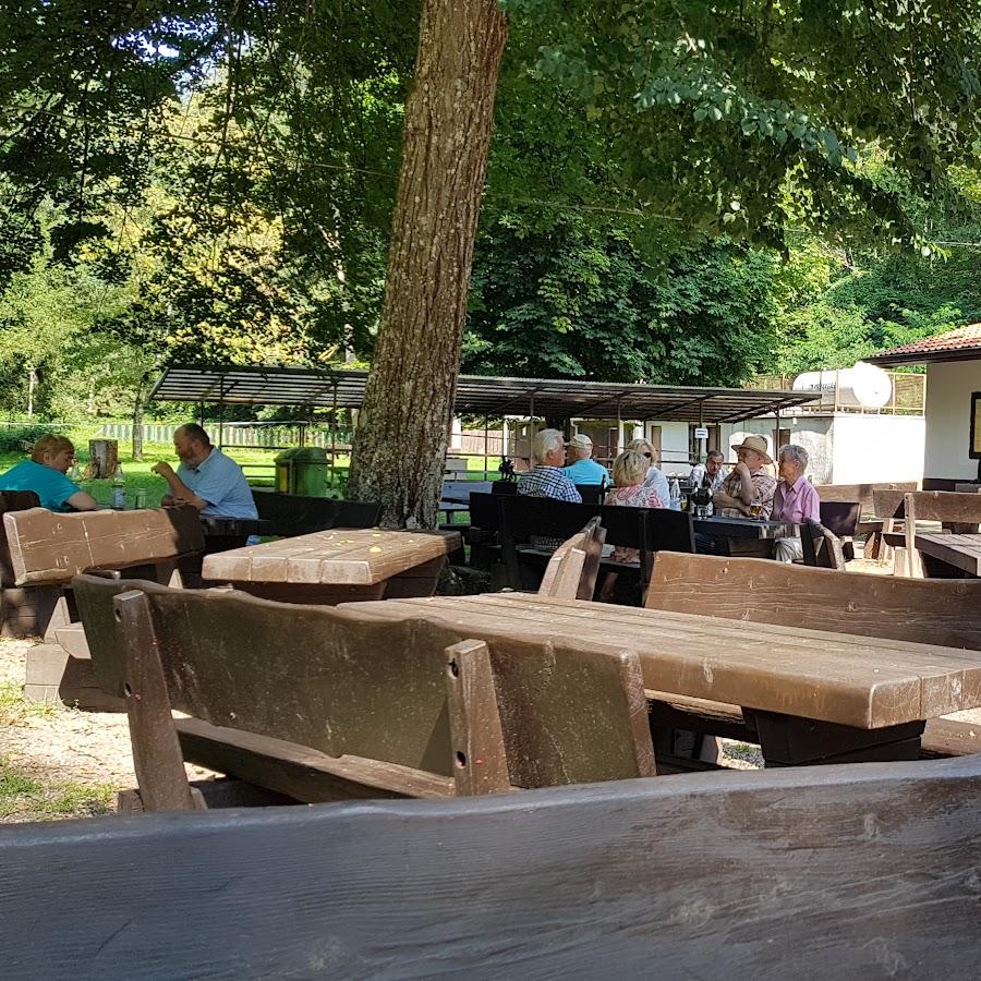 Restaurant "Waldhaus Starkenbrunnen" in Lemberg