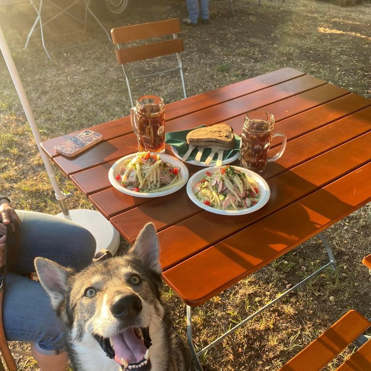 Restaurant "Altes Schloss" in Obertraubling