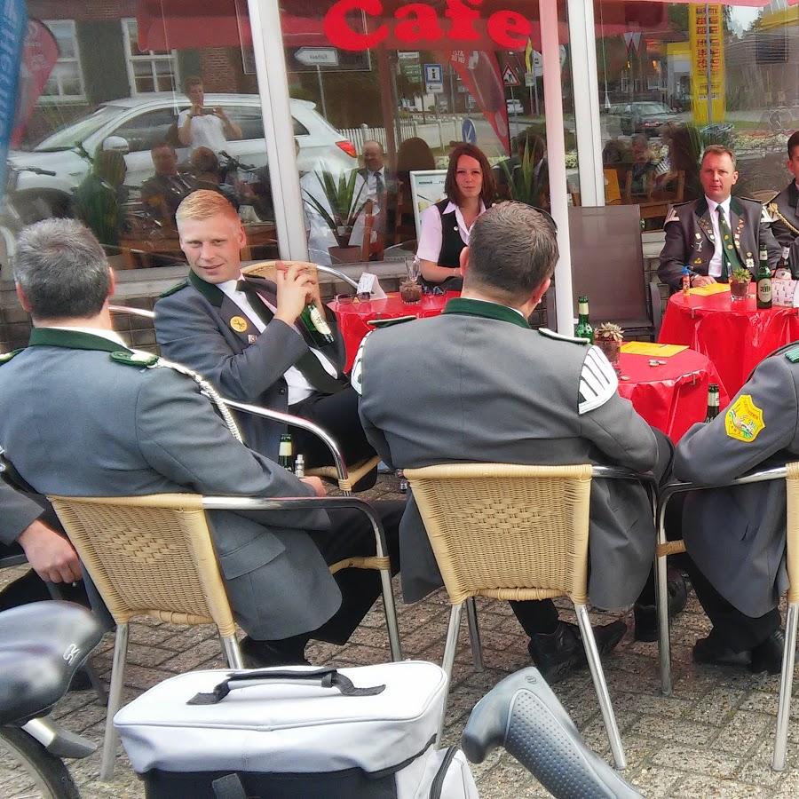 Restaurant "Kiosk zum Knotenpunkt" in Friedeburg