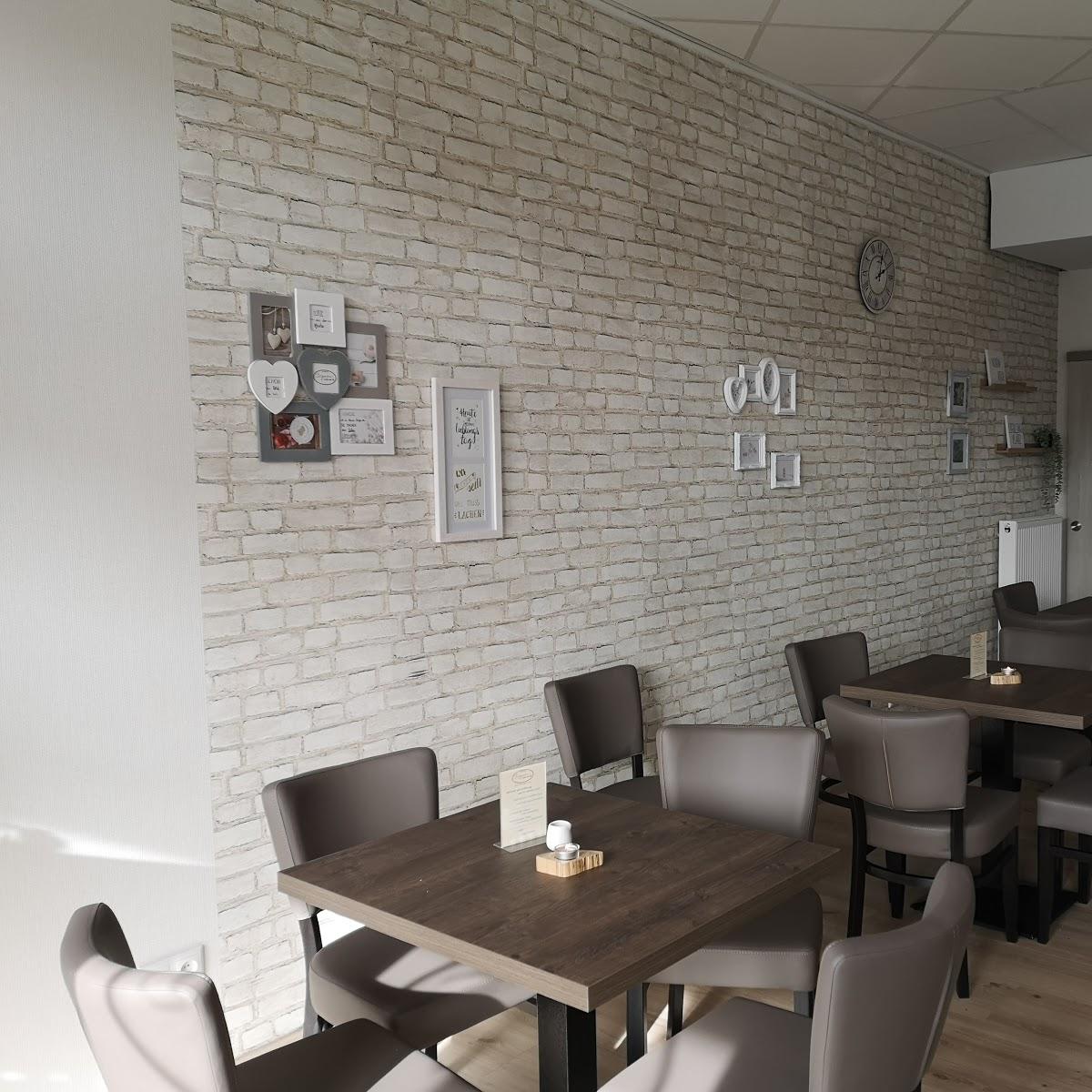 Restaurant "Bergmann`s Tischlein deck