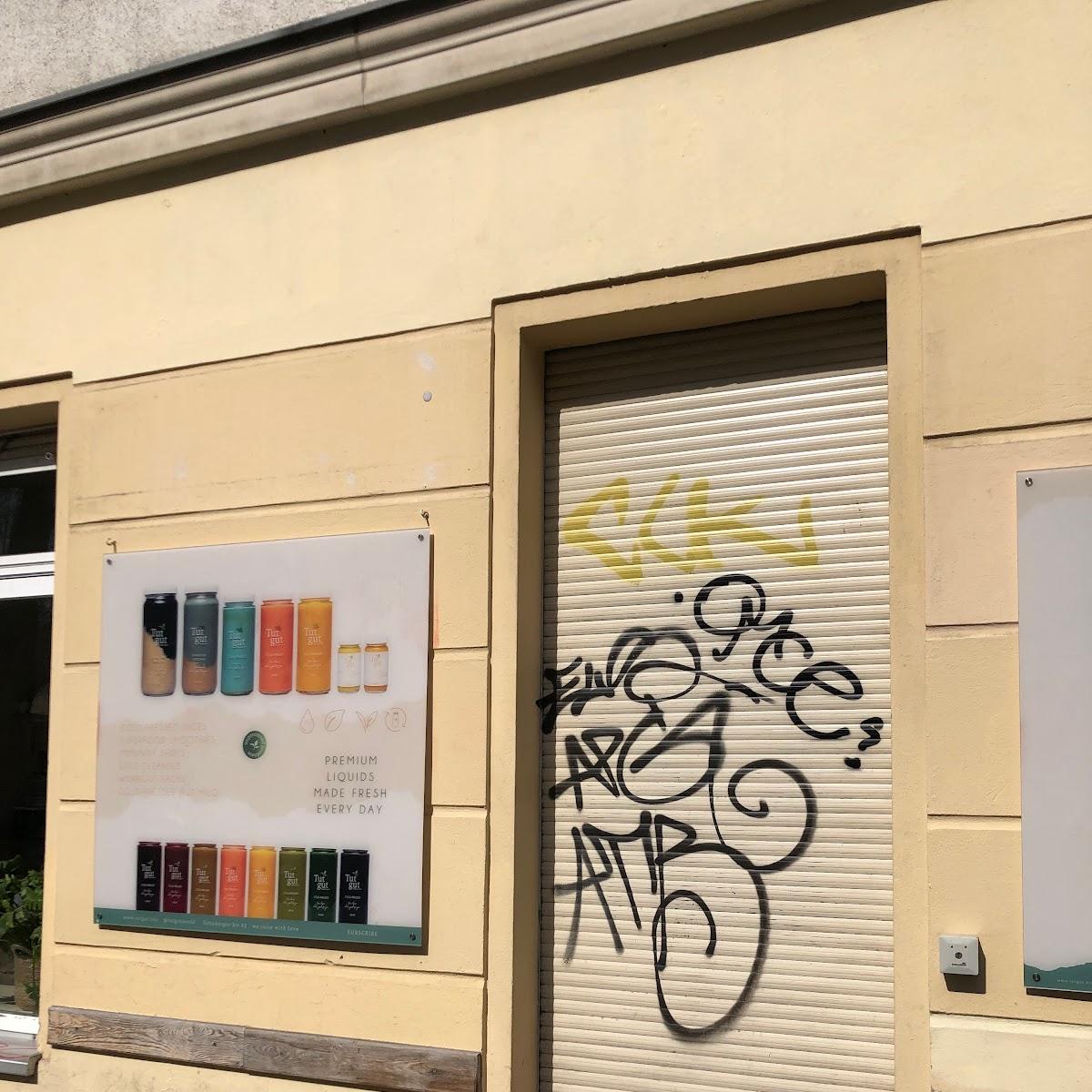 Restaurant "Tut gut Premium Liquids" in Berlin