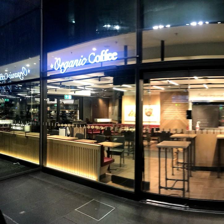 Restaurant "Prêt à Manger" in Berlin