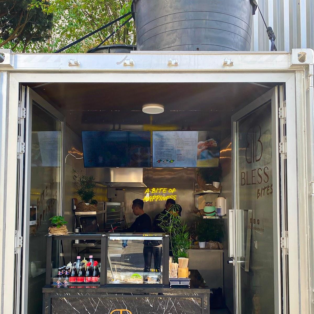 Restaurant "Bless Bites" in Berlin