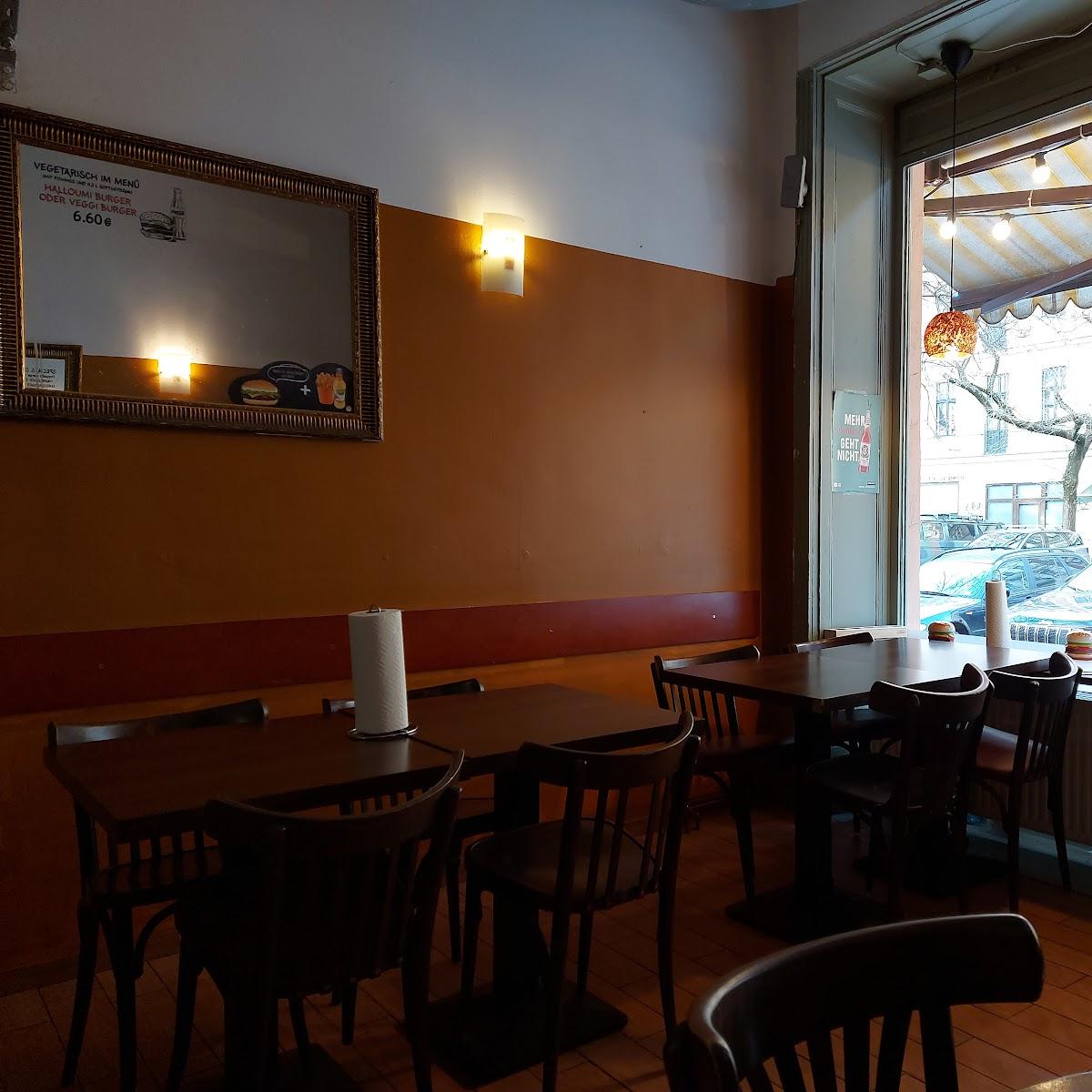 Restaurant "Stargarder Burger" in Berlin