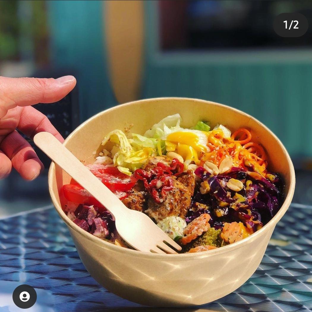 Restaurant "FUSION BOWLS | California Soulfood Catering & Foodtruck im DSTRCT.berlin" in Berlin