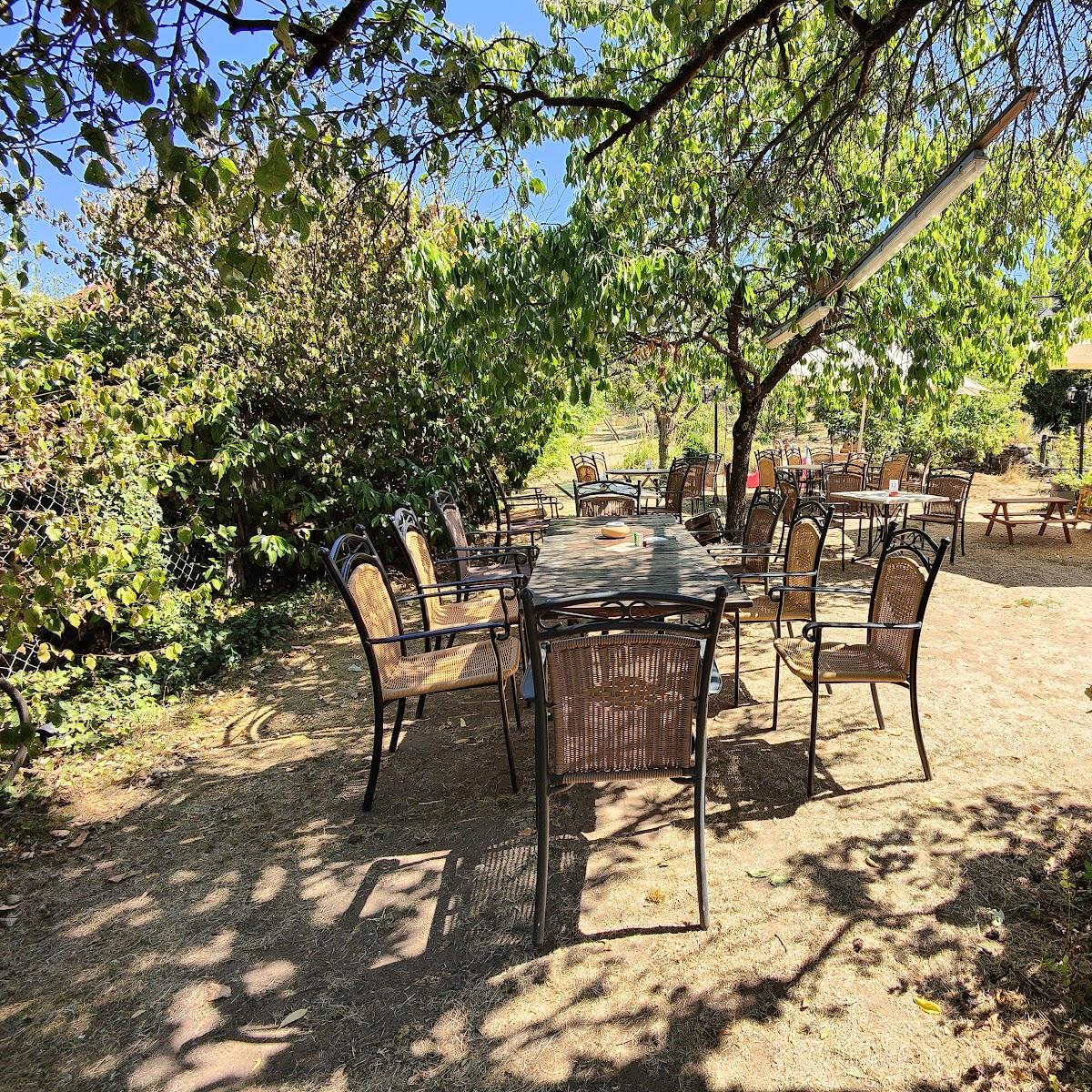 Restaurant "Reh-Schwarz" in Hetzerath