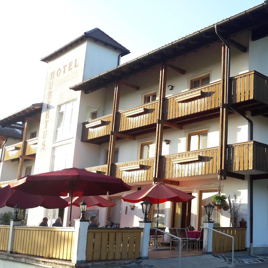 Restaurant "Hotel – Pension Hubertus" in Arnbruck