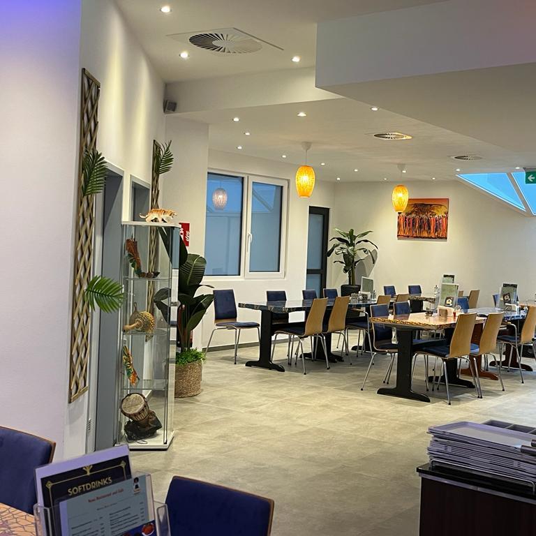 Restaurant "Nomi Restaurant-" in Mönchengladbach