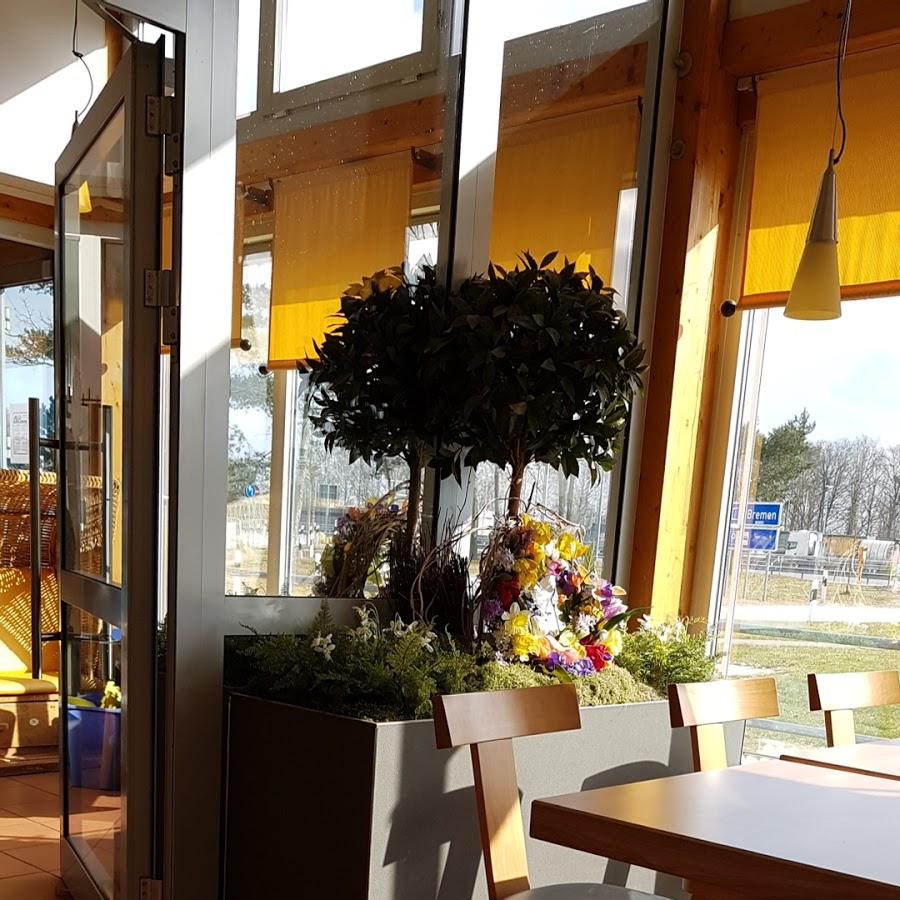 Restaurant "Tank & Rast Raststätte Grundbergsee Nord" in Sottrum