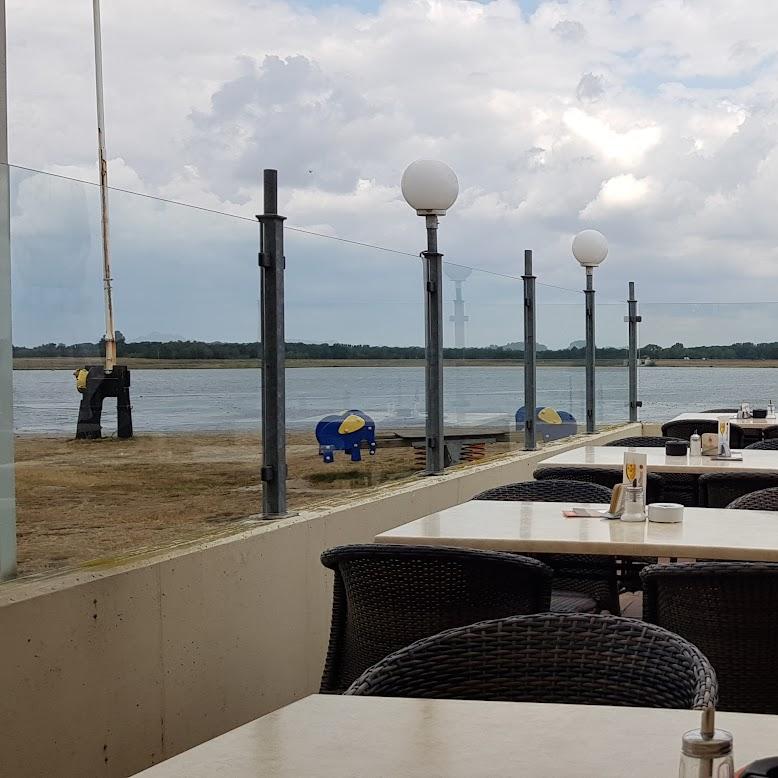 Restaurant "Seeterrassen mit Seeblick" in Rieste