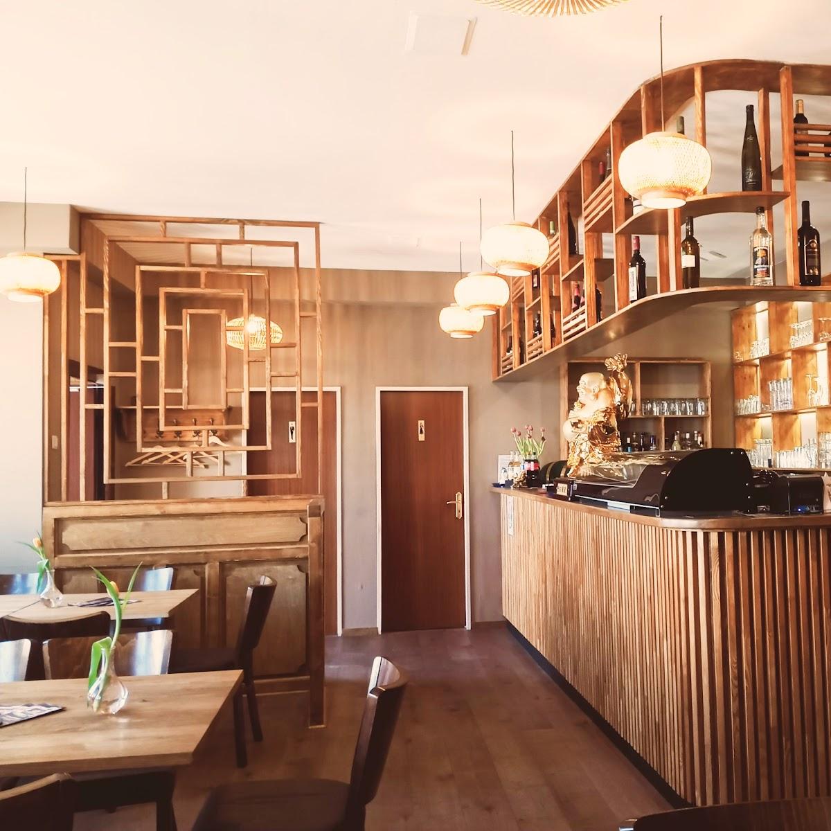 Restaurant "Binh Minh( Asiatische Küche )" in Berlin