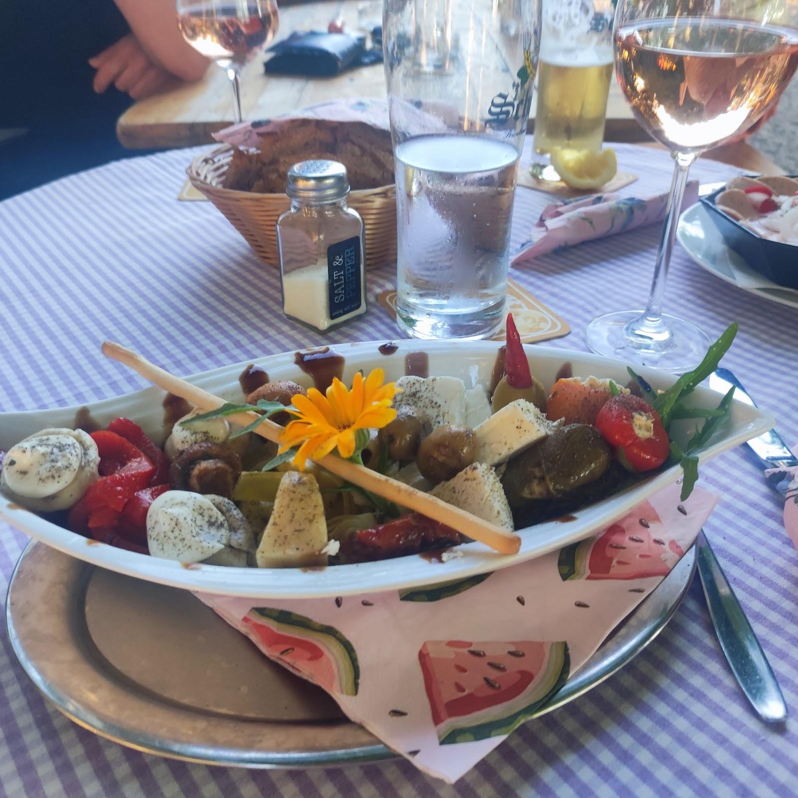 Restaurant "Gasthof Wegele" in Dießen am Ammersee