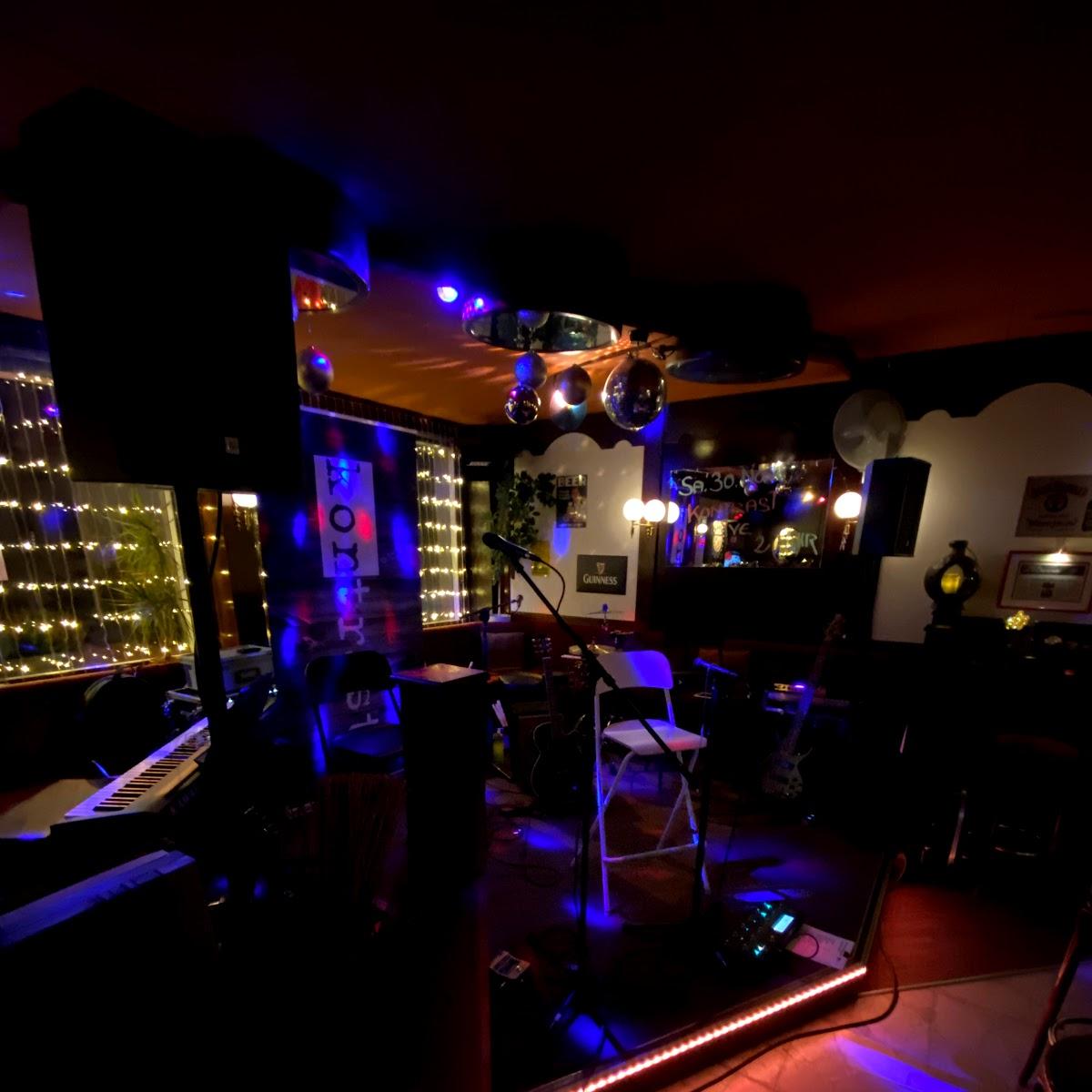 Restaurant "Weissenstein Pub" in Langendorf