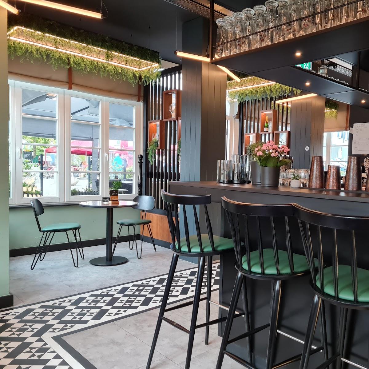 Restaurant "JOHO Broiler Bar" in Zingst